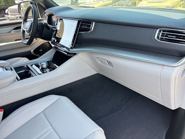 2026 Jeep Grand Wagoneer Limited Reserve