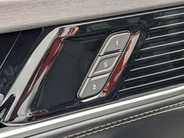 2026 Jeep Grand Wagoneer Base