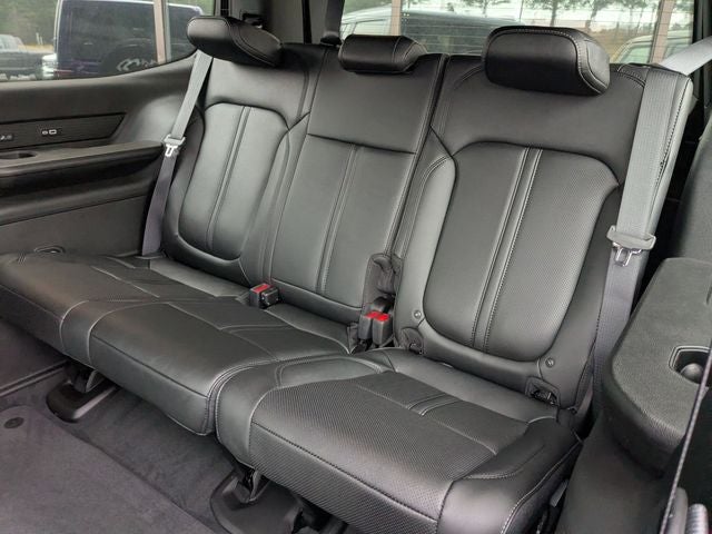 2026 Jeep Grand Wagoneer Base