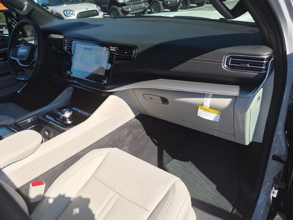 2027 Jeep Grand Wagoneer Limited Altitude