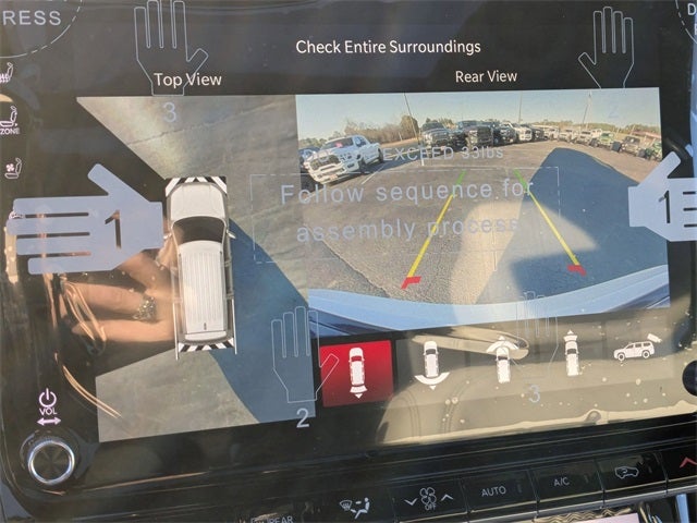 2026 Jeep Grand Wagoneer Base