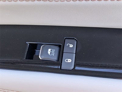 2026 Jeep Grand Wagoneer Base