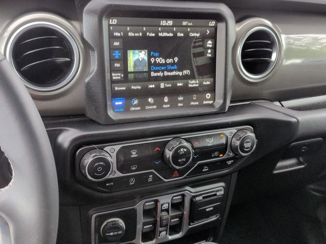 2023 Jeep Gladiator Overland