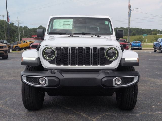 2026 Jeep Gladiator Sahara