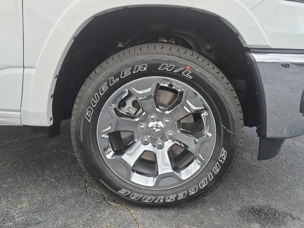 2027 RAM 1500 Big Horn/Lone Star
