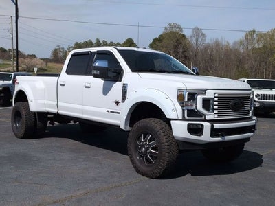 2021 Ford F-350SD Lariat DRW Black Widow