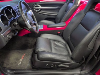 2004 Chevrolet SSR Base