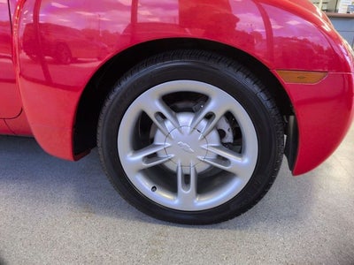 2004 Chevrolet SSR Base