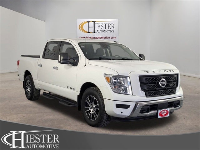 2021 Nissan Titan SV