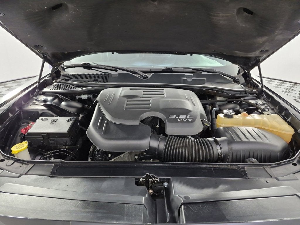 2017 Dodge Challenger SXT