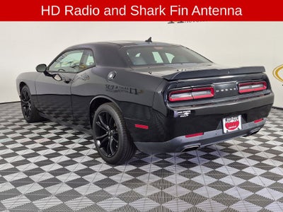 2017 Dodge Challenger SXT