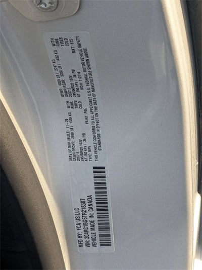 2026 Chrysler Pacifica Select