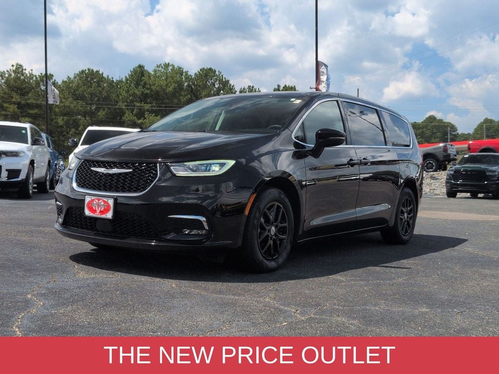 2024 Chrysler Pacifica Touring L