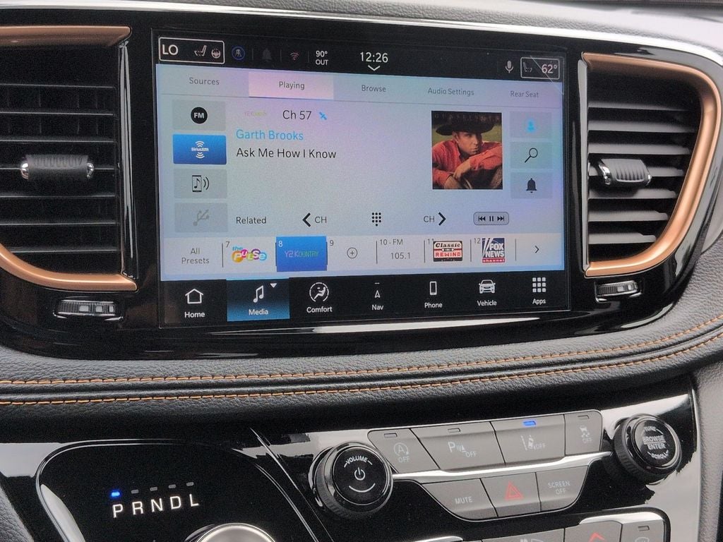 2027 Chrysler Pacifica Pinnacle