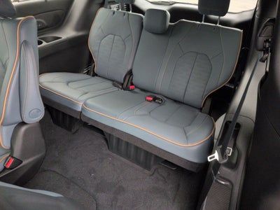 2027 Chrysler Pacifica Pinnacle