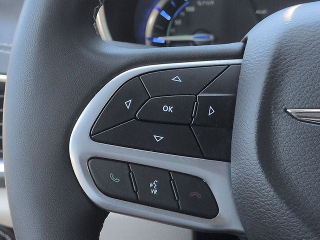 2023 Chrysler Pacifica Hybrid Limited