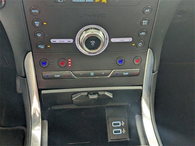 2020 Ford Edge Titanium