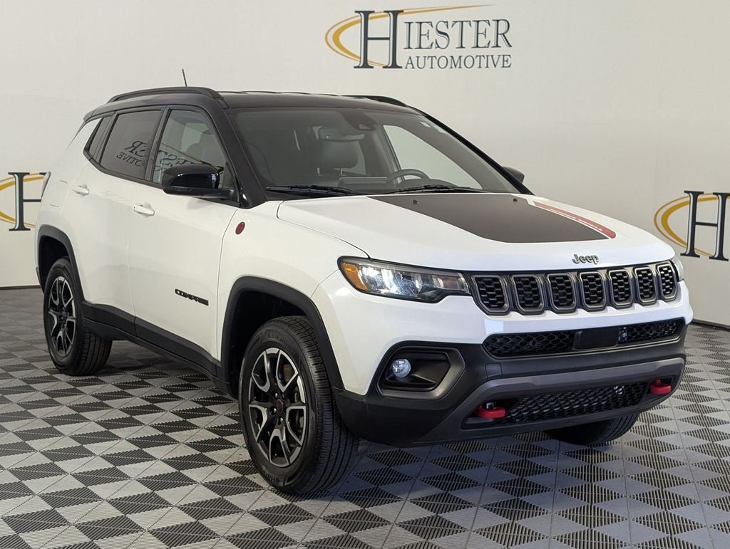 2025 Jeep Compass Trailhawk