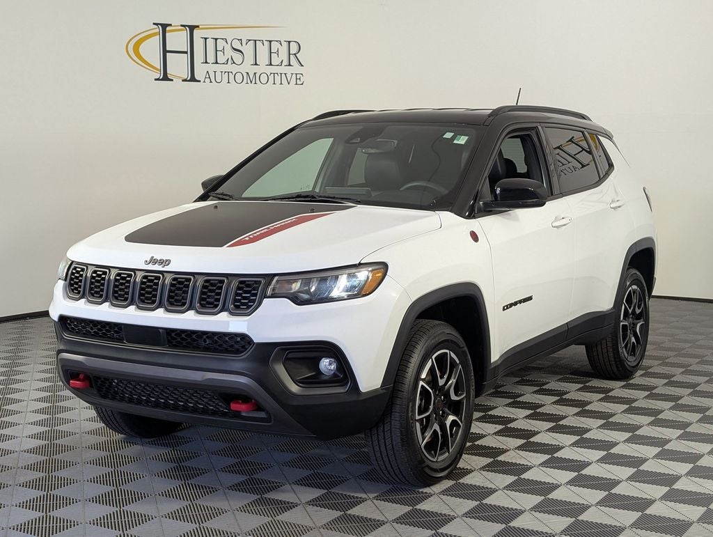 2025 Jeep Compass Trailhawk