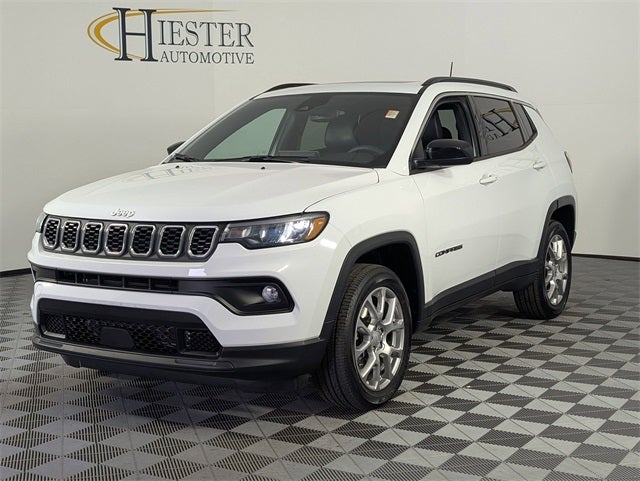 2024 Jeep Compass Latitude Lux