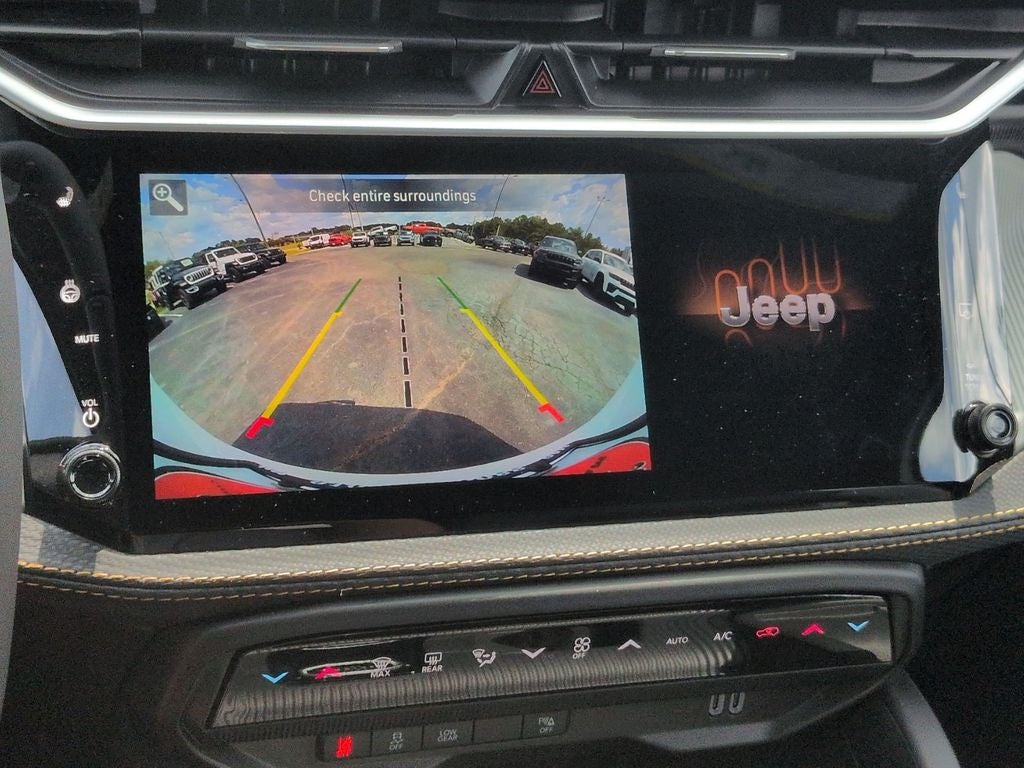 2026 Jeep Cherokee Base