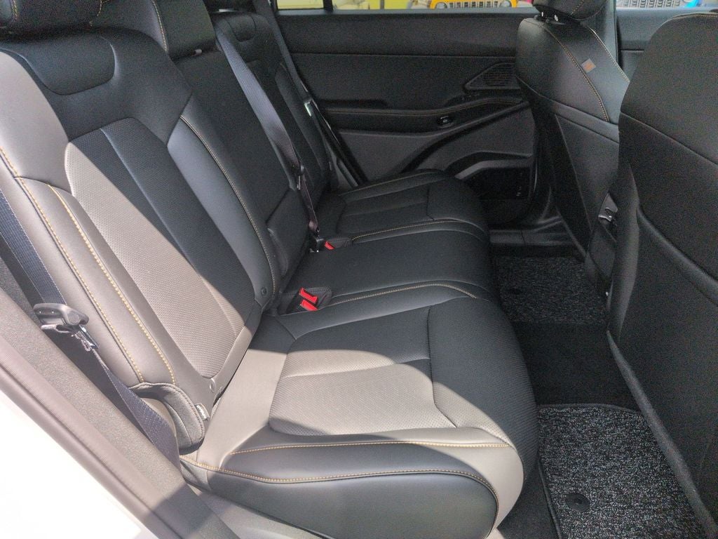 2026 Jeep Cherokee Base