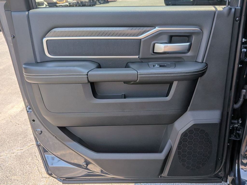 2027 RAM 2500 Big Horn