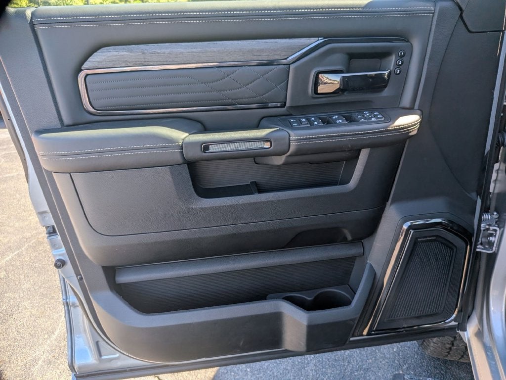 2027 RAM 2500 Limited