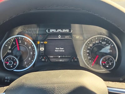 2027 RAM 1500 Big Horn/Lone Star