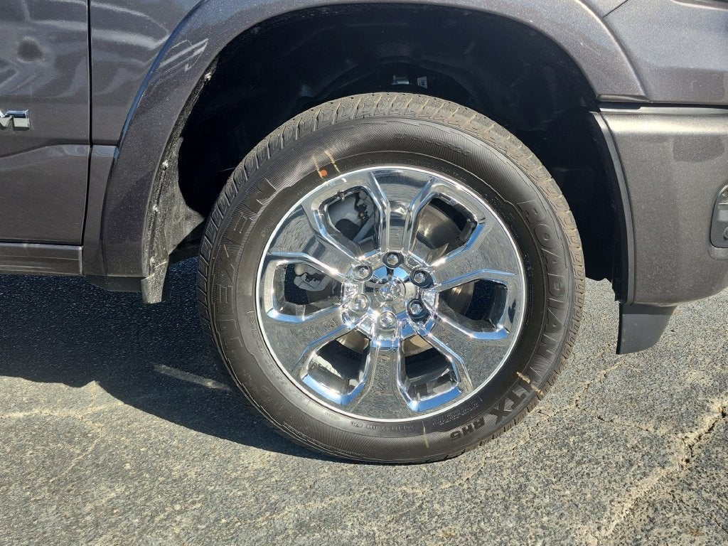 2027 RAM 1500 Big Horn/Lone Star