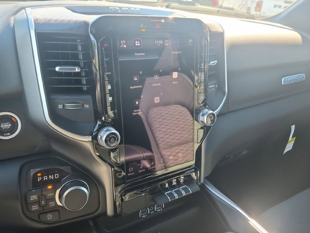 2027 RAM 1500 Big Horn/Lone Star
