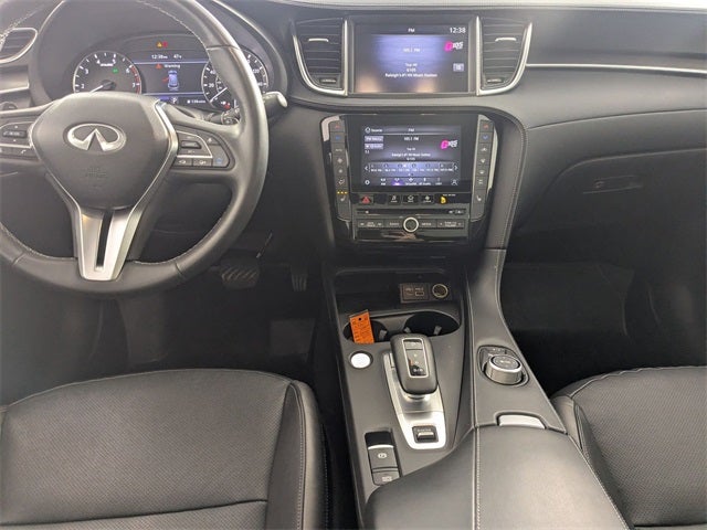 2023 INFINITI QX50 LUXE