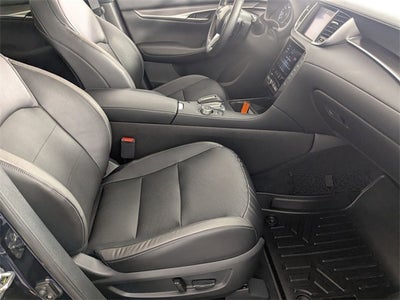 2023 INFINITI QX50 LUXE