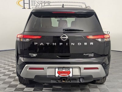 2022 Nissan Pathfinder Platinum