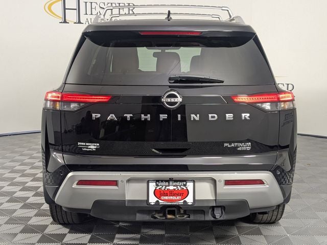 2022 Nissan Pathfinder Platinum