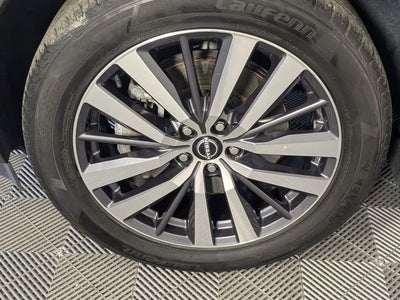 2022 Nissan Pathfinder Platinum