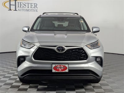 2022 Toyota Highlander LE