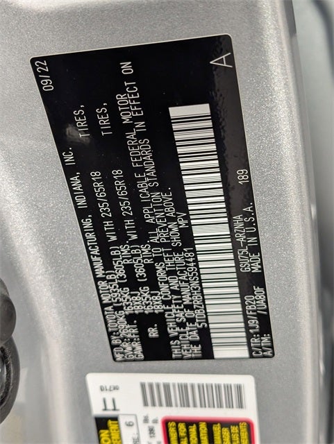 2022 Toyota Highlander LE