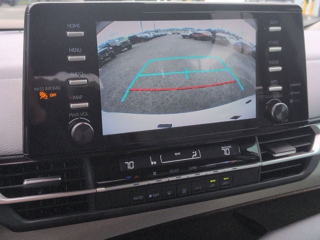 2024 Toyota Sienna LE 8 Passenger