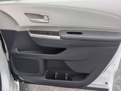 2024 Toyota Sienna LE 8 Passenger