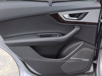 2019 Audi Q7 45 Premium Plus quattro