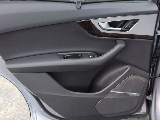 2019 Audi Q7 45 Premium Plus quattro