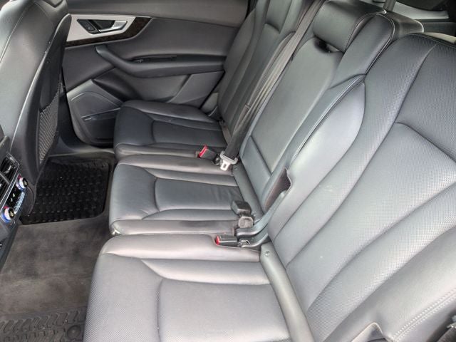 2019 Audi Q7 45 Premium Plus quattro