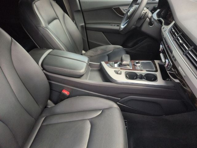 2019 Audi Q7 45 Premium Plus quattro