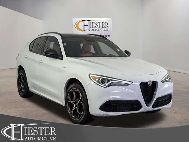 2023 Alfa Romeo Stelvio Veloce