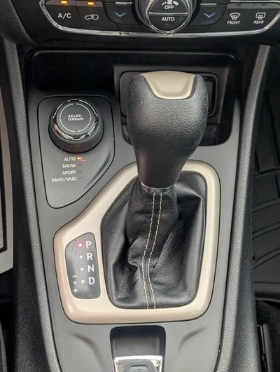 2016 Jeep Cherokee Altitude