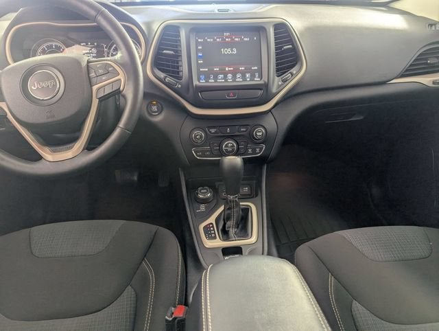 2016 Jeep Cherokee Altitude