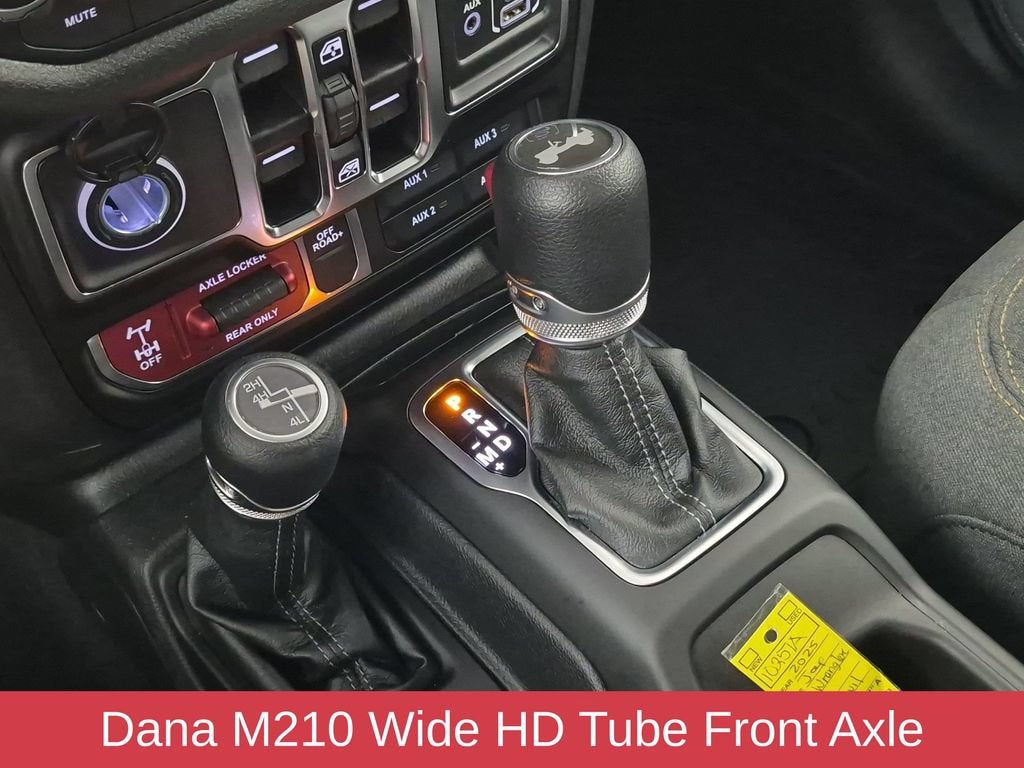 2025 Jeep Wrangler 4-Door Willys 4x4