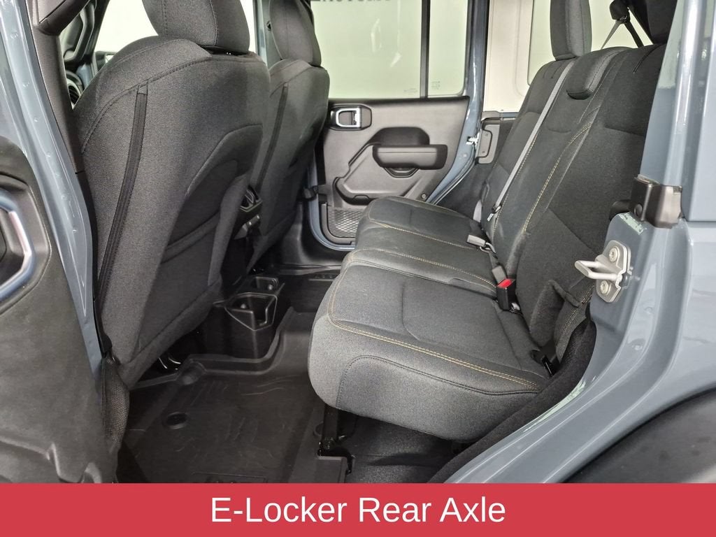 2025 Jeep Wrangler 4-Door Willys 4x4