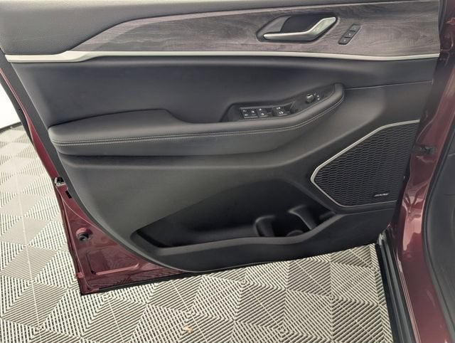 2022 Jeep Grand Cherokee Limited 4x4